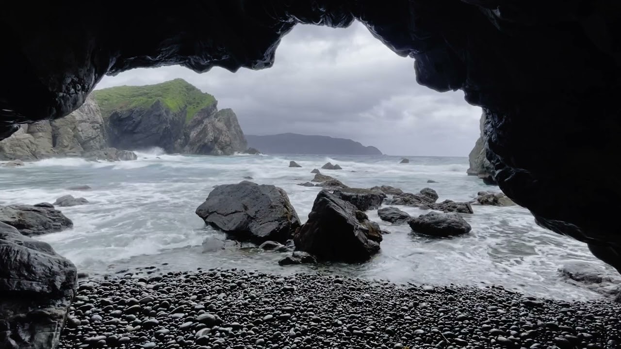 Gustavo Santaolalla &ndash; The Journey (2 hour loop & reverb blend)