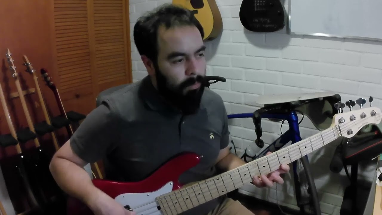 The Ramblers - El Rock del Mundial [Bass Cover]