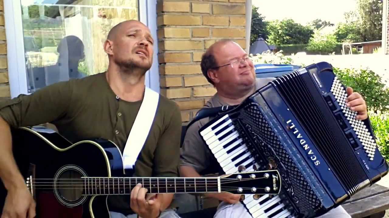 Троллейбус, песня В. Цоя, г. КИНО