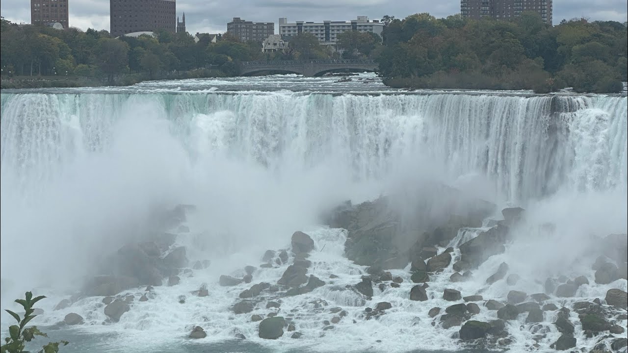 live. At Niagara  Falls City Cruises.  #niagaracitycruise #maidofthemist