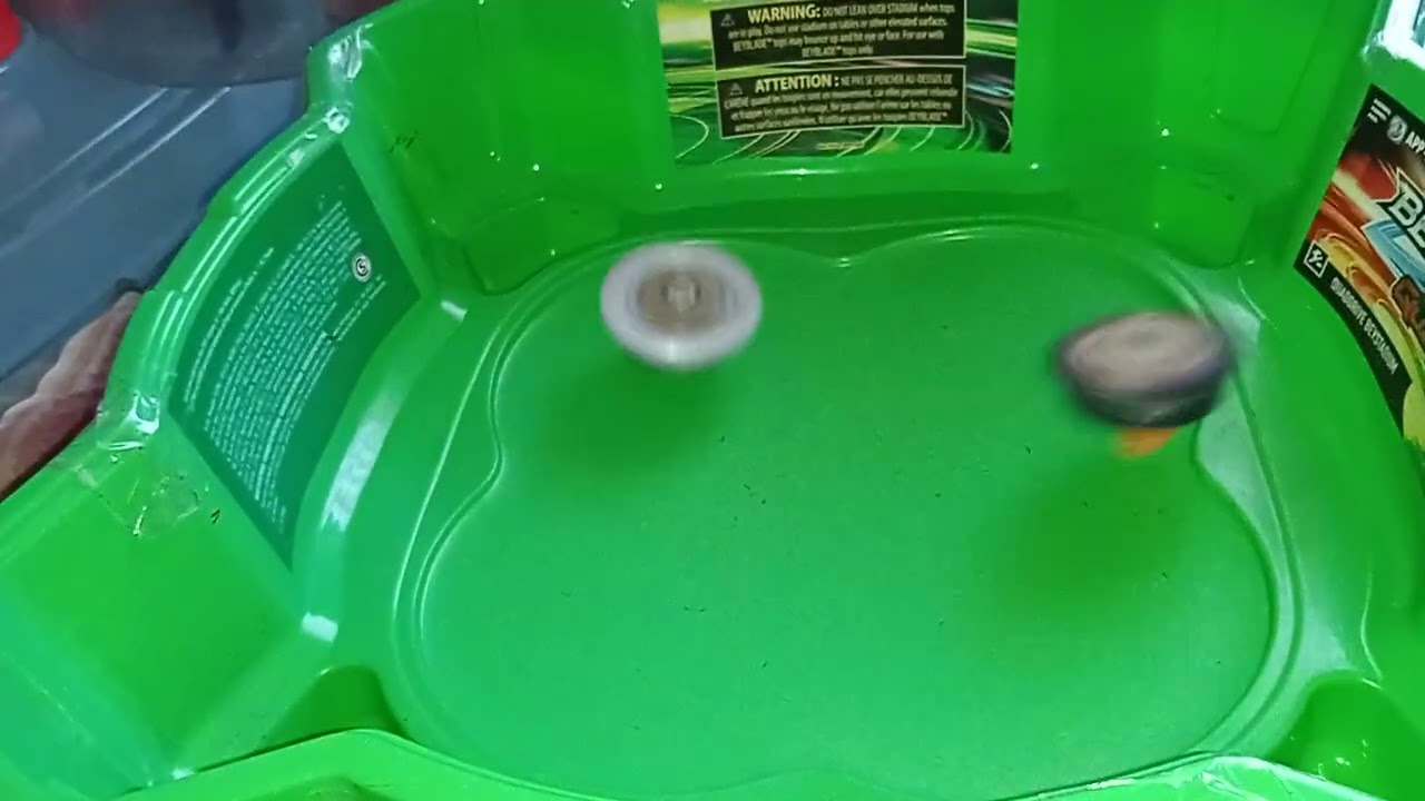 Beyblade Burst Glyde Hyperion Vs Varios Beyblade Burst a 2 Puntos 