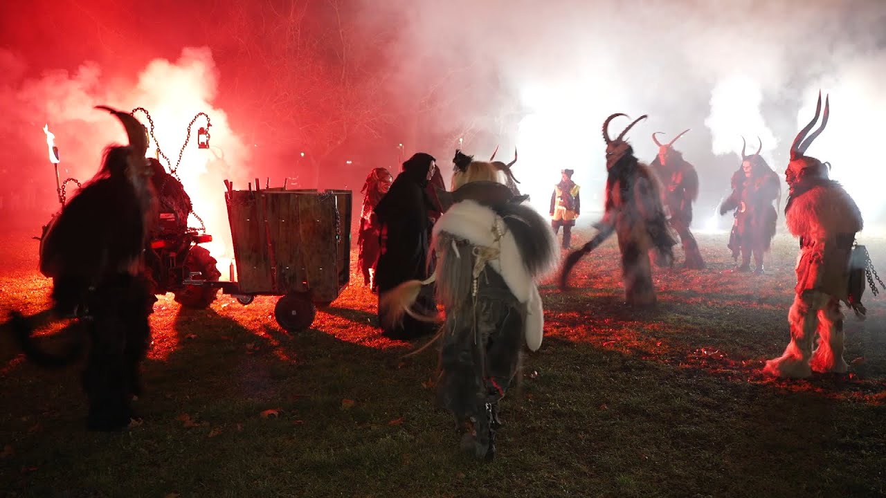 Weihnachtszauber mit Perchtenlauf in Traiskirchen