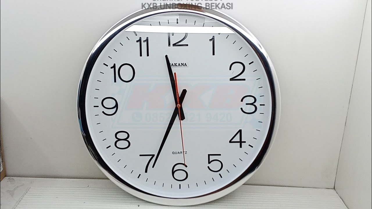 * Rp. 135.667,- Unboxing Jam Dinding Sakana 076 Quartz Diameter 42cm Chrome Putih dari Angelswatch