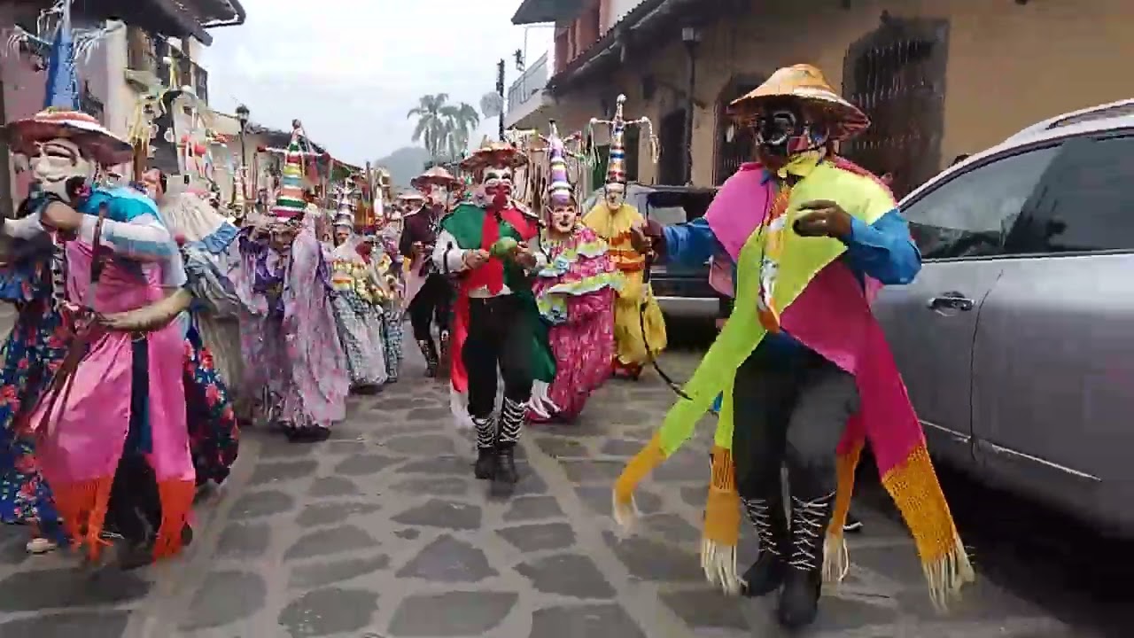Encuentro de la flor capilla San José cuadrilla de payaso 🤡 San Miguel .02/03/25