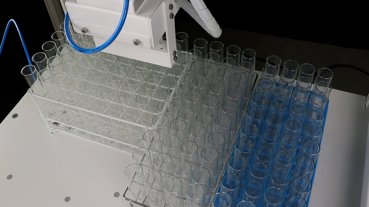 Fully automated multi-nozzle media dispenser (sterile, with gelling agents)
