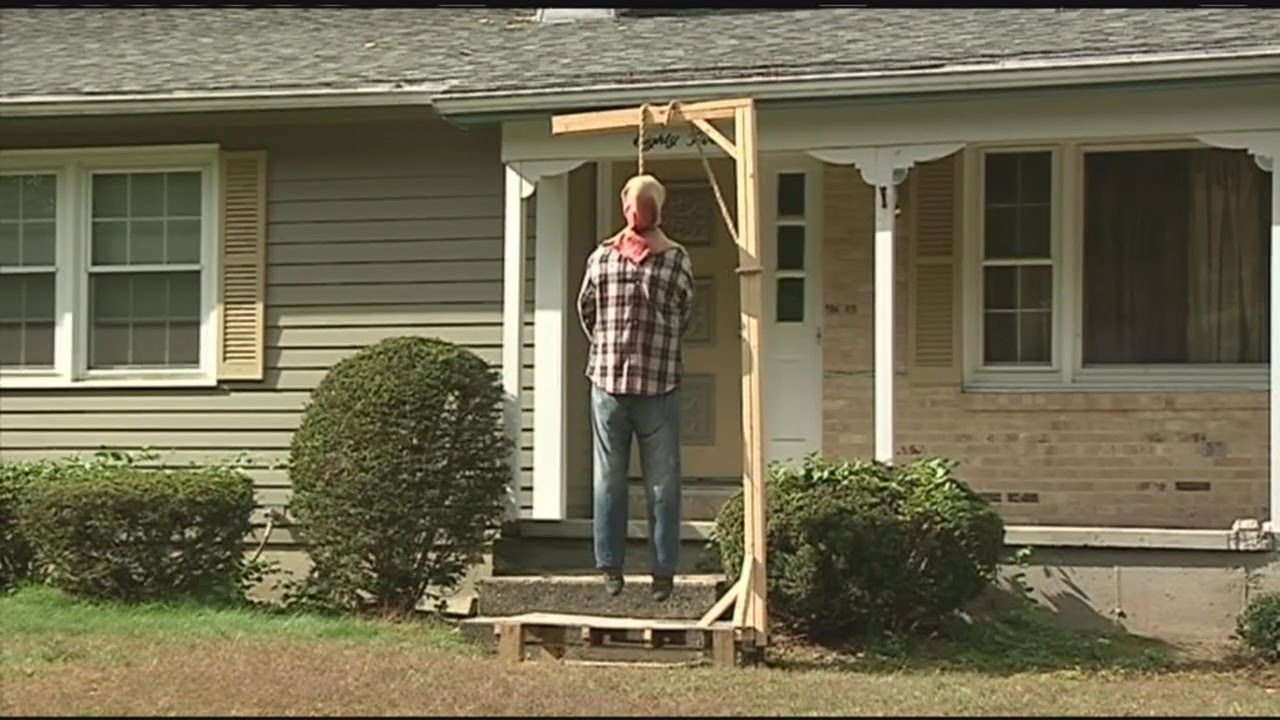 Residents feel neighbor went too far with Halloween decoration