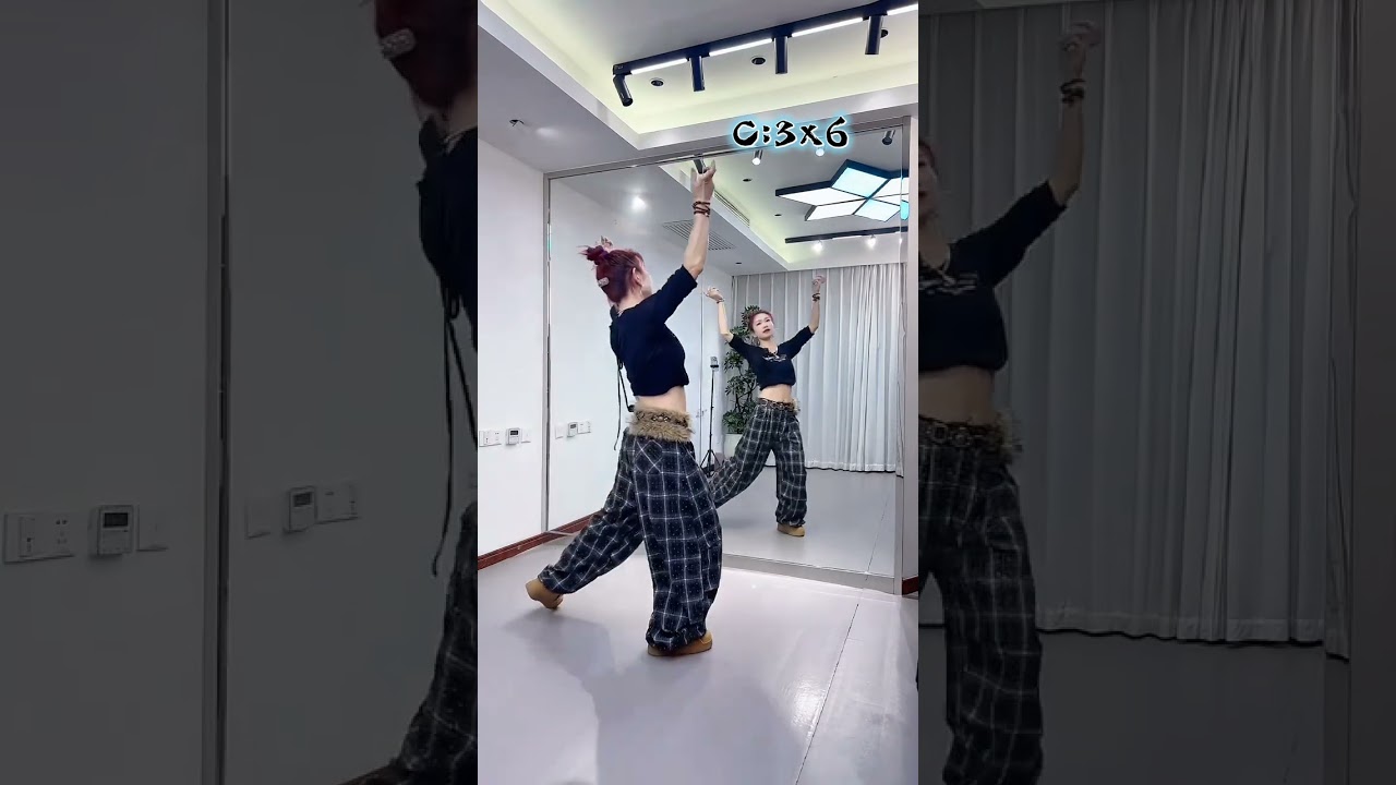 你看你看月亮的脸 #舞蹈教学