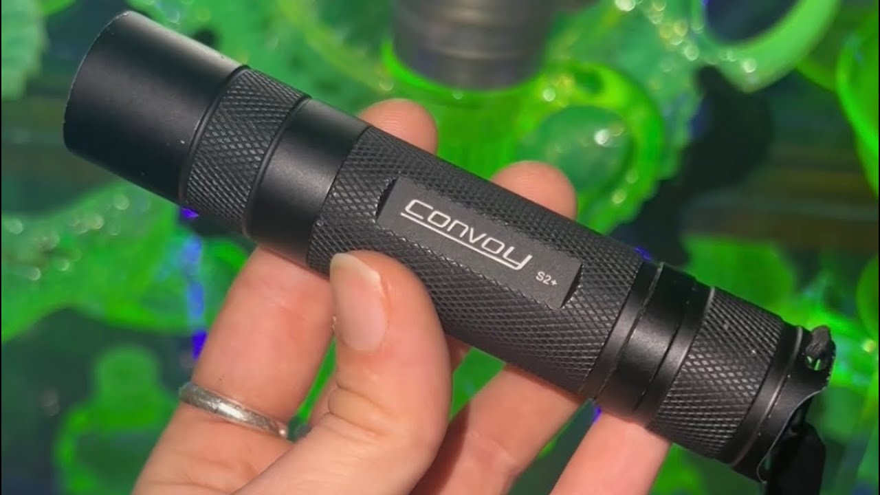 What Flashlight Do I use to Hunt for Uranium Glass and Pottery?