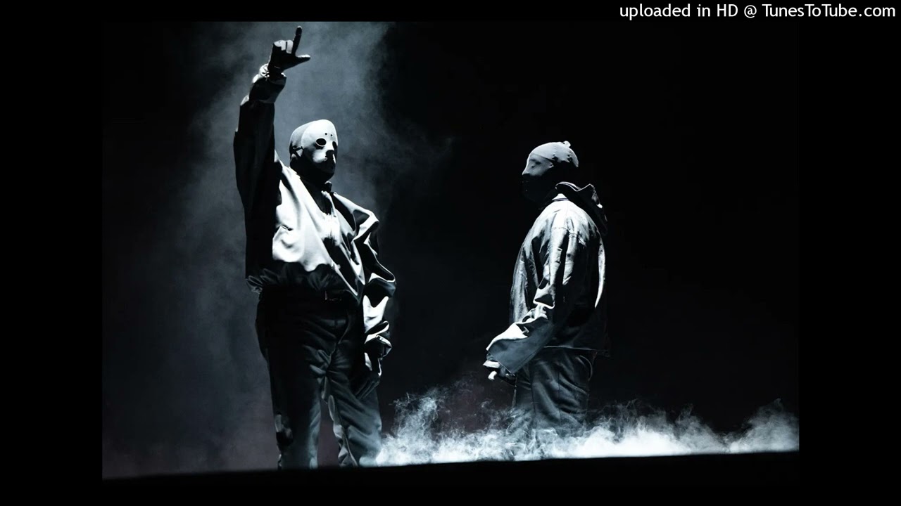 Kanye West - MELROSE (feat. Playboi Carti & Quavo)