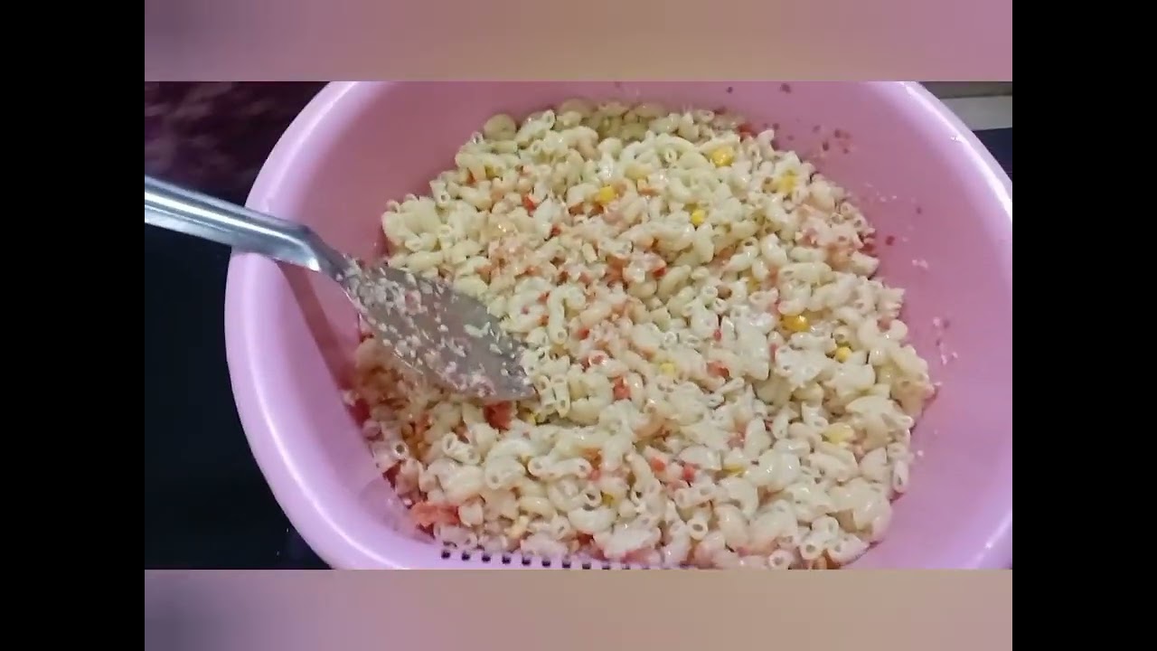 Pizza Hut ki Russian Salad by Cooking With Wajiha 