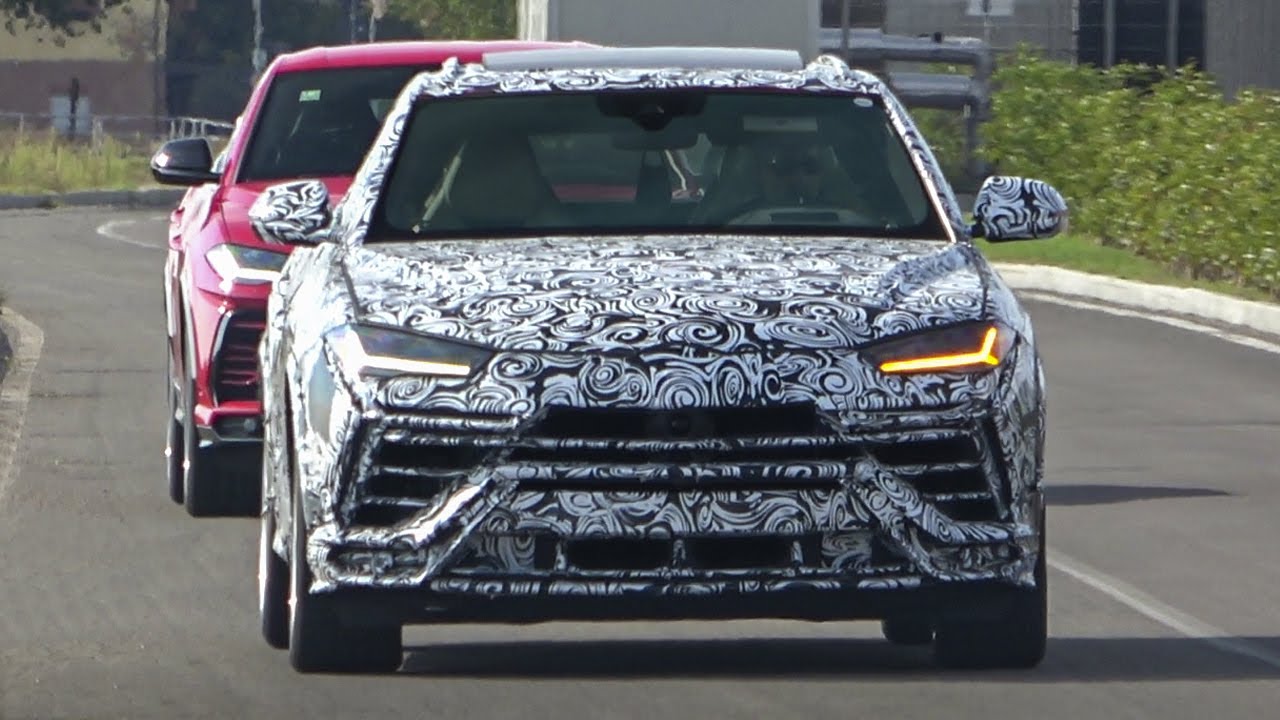 2022 LAMBORGHINI URUS RESTYLING Test Mule On The Road