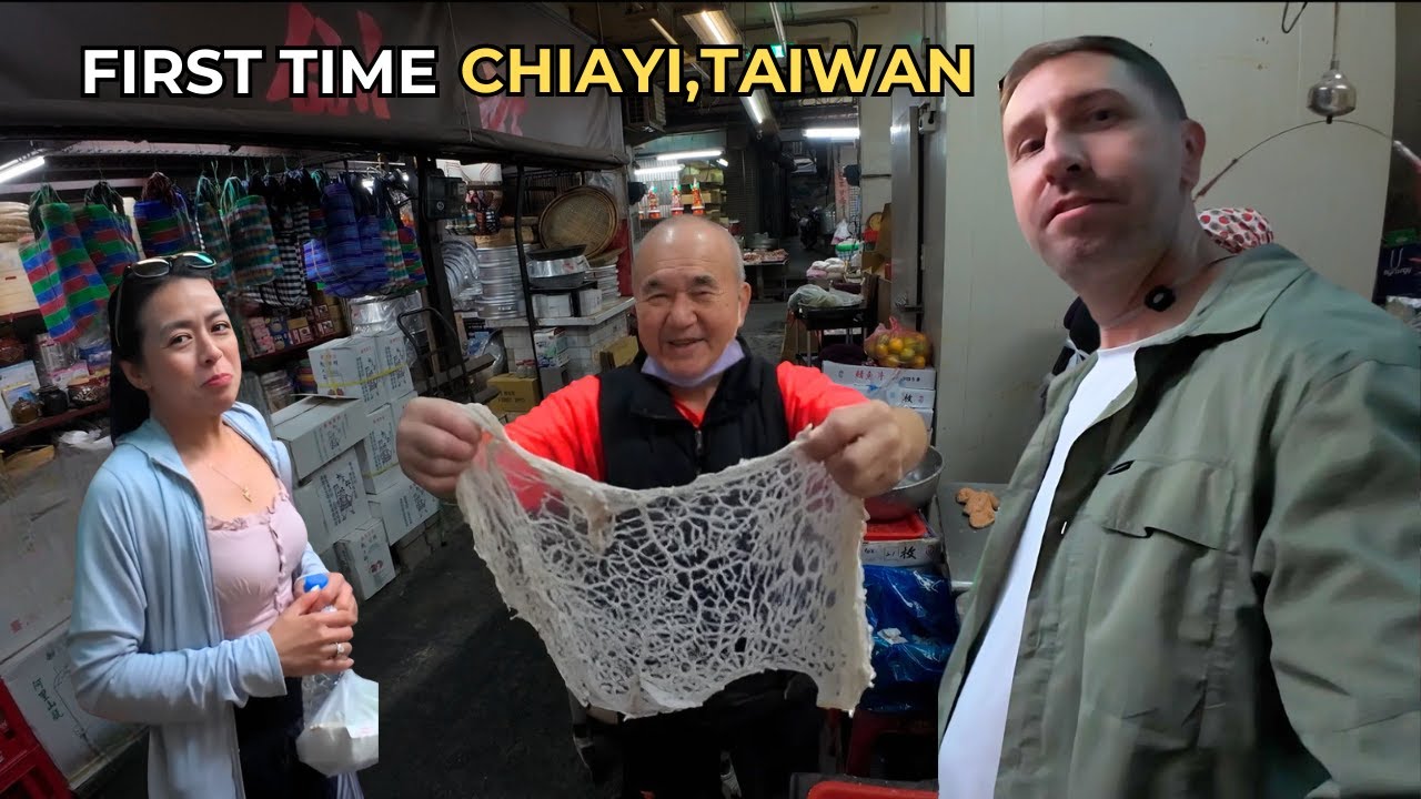 Legendary Grandpa’s Taiwan Meatloaf: Hidden Gem of Chiayi’s Iconic Market! 🇹🇼
