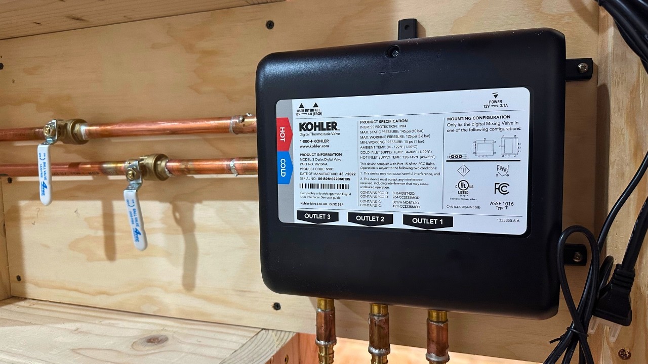 Установка цифрового термостатического клапана Kohler | Ремонт ванной комнаты своими руками | Эпиз...