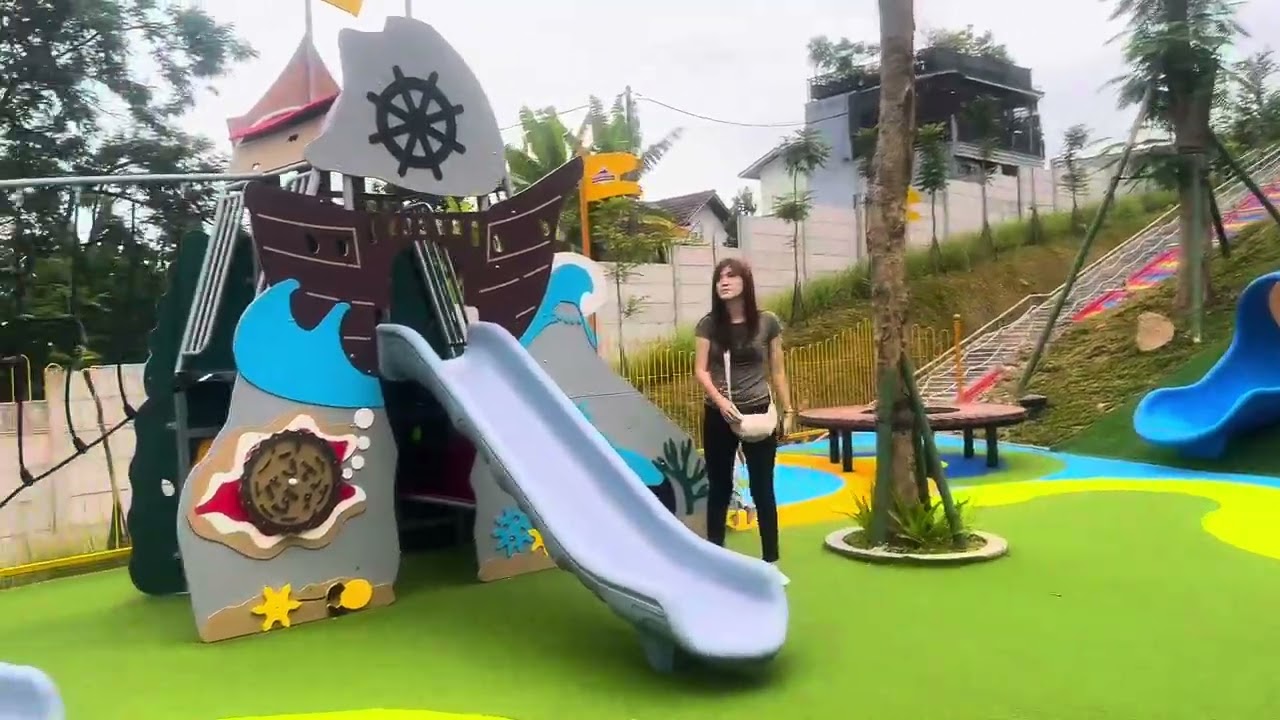 MEGA PLAYGROUND CIMORY DAIRY LAND PRIGEN