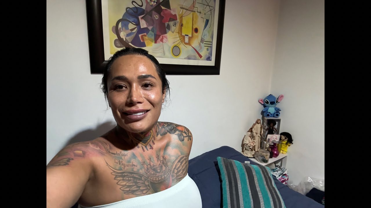 Kary Torres Oficial est&aacute; en vivo termin&eacute; la pel&iacute;cula hoy show y cuando empiezo la obra