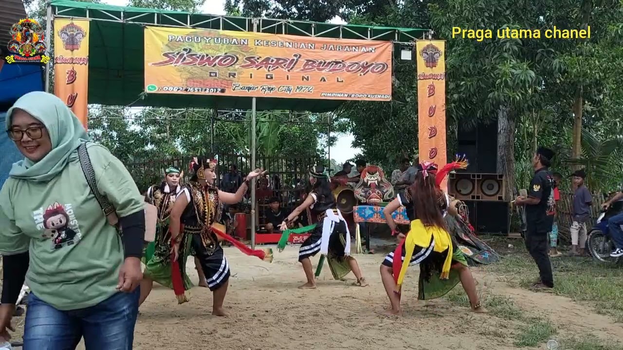 Tarian Pegon putri  Siswo sari budoyo