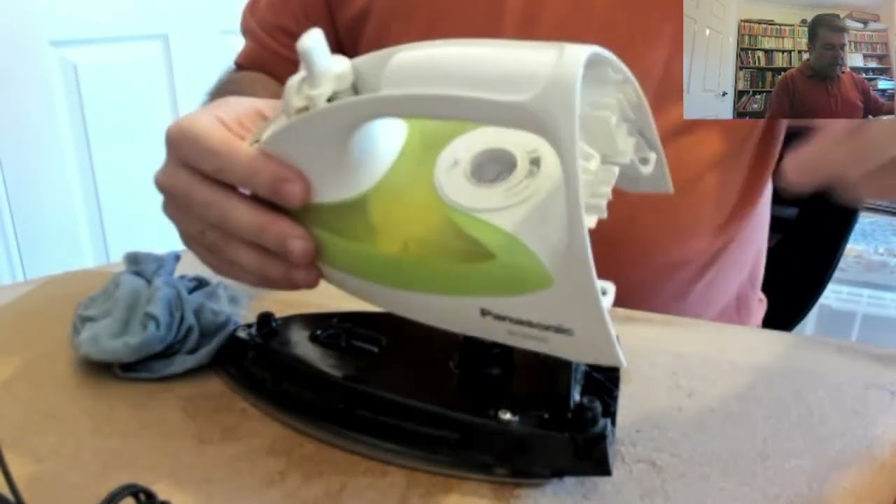 Disassembly of an Electric Steam Iron - Panasonic NIS200TS