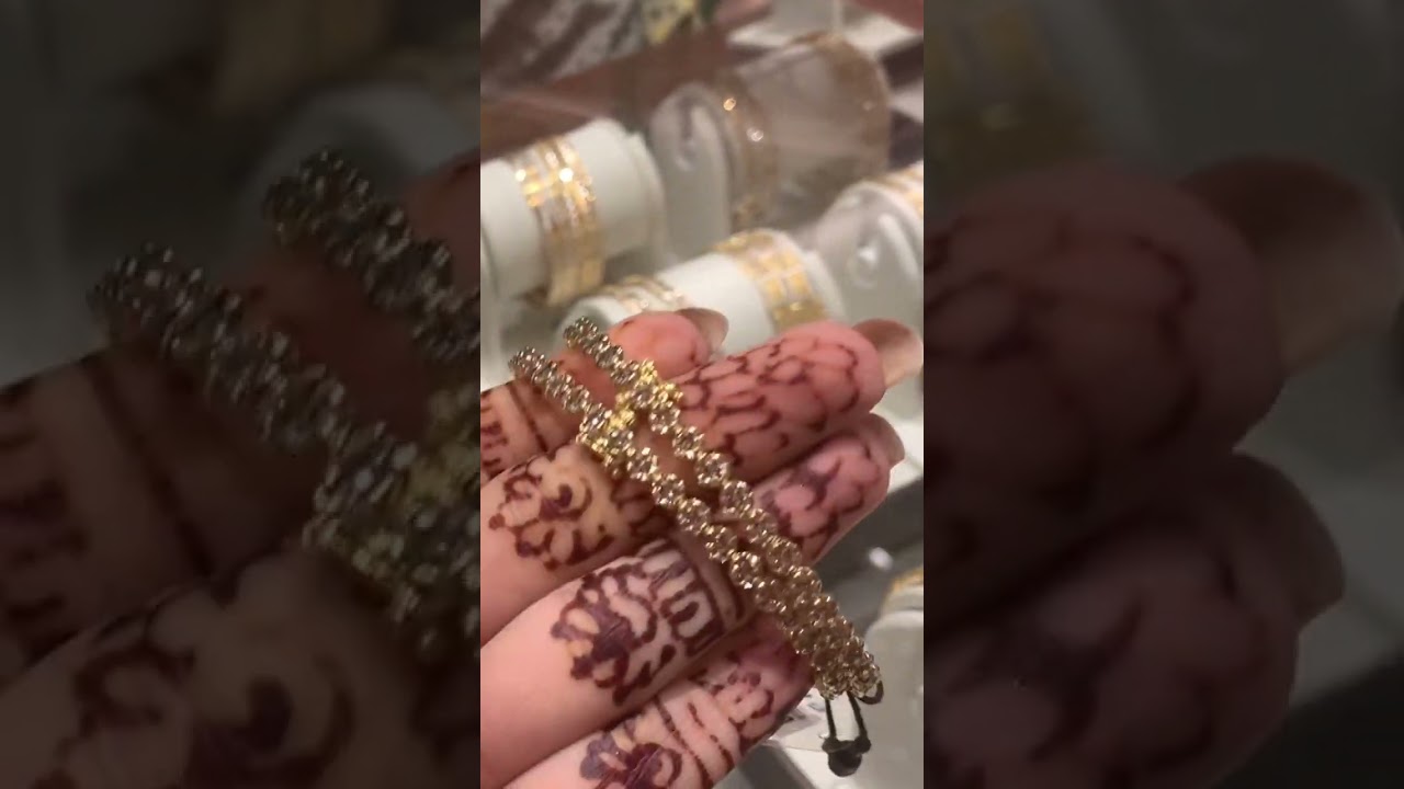 Tanishq beautiful gold & diamond bangles #youtubeshorts #shorts