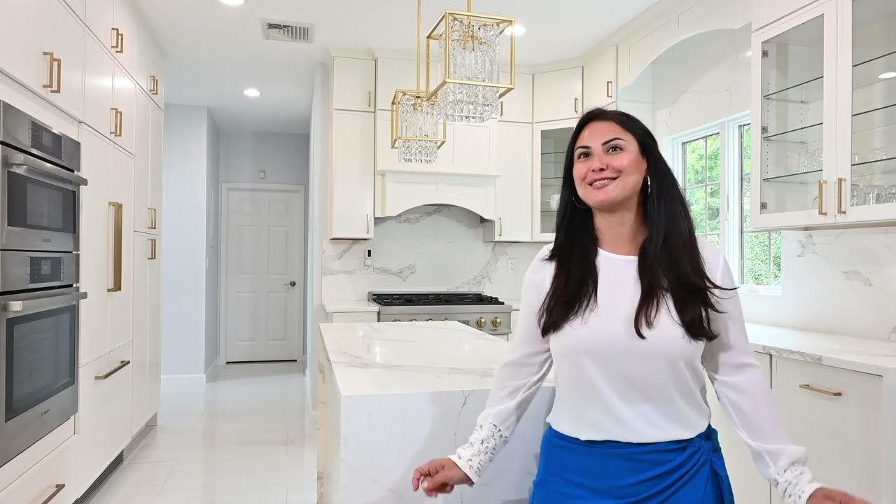 AlfaKB - Fabuwood - Luna Dove - Kitchen Cabinet