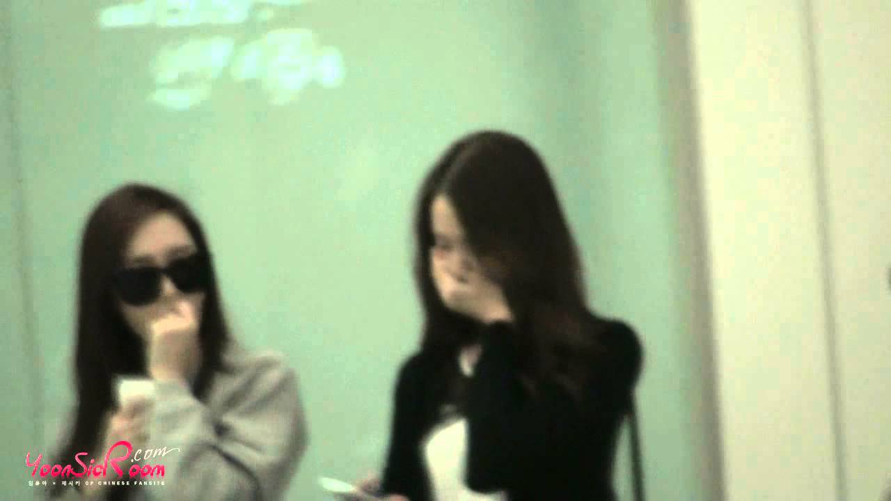 131110 HK airport-YOONSIC