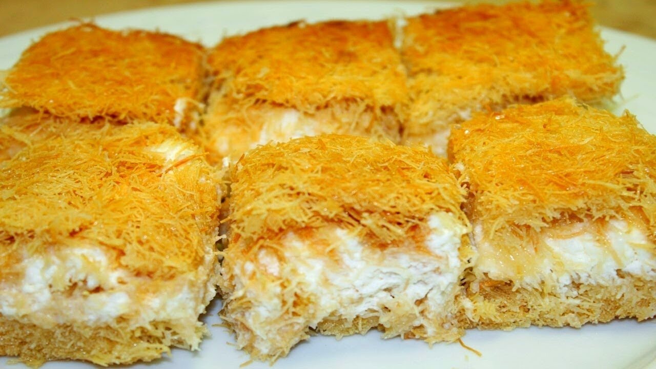 كنافة سريعة بالقشطة الكدّابة بخطوات بسيطة 😋♥️