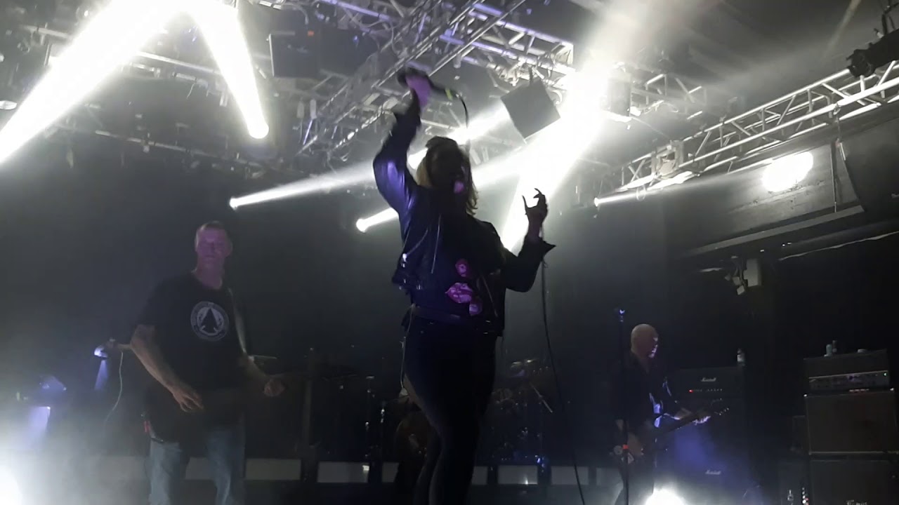 Velcra - Test Animals live @ Nosturi 2019