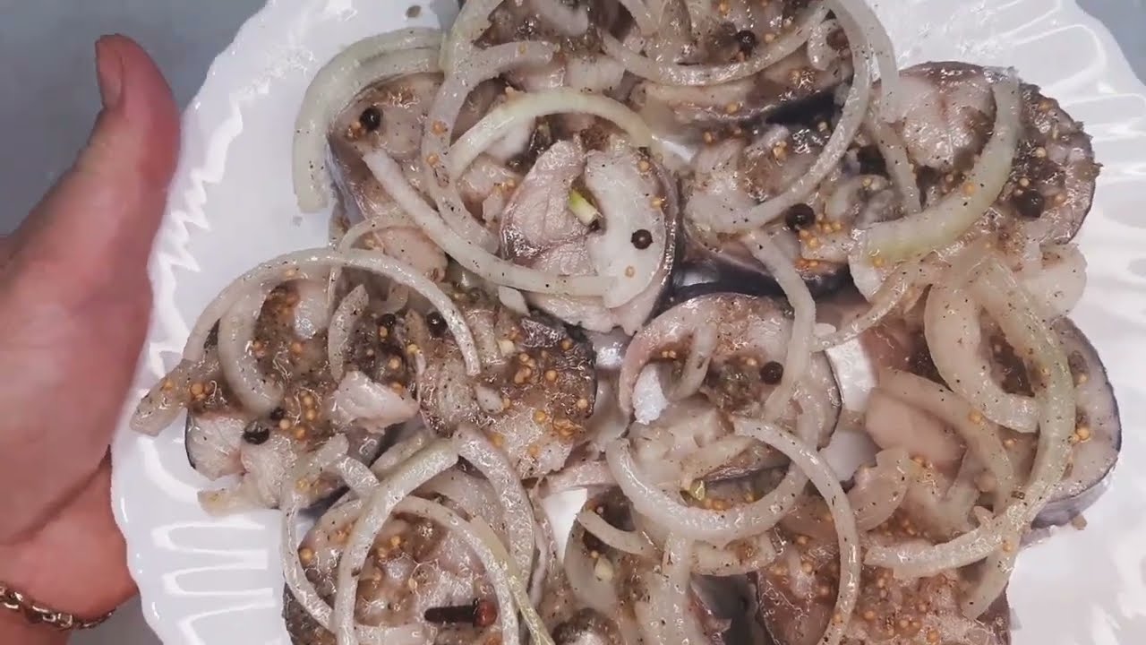 СУГУДАЙ ИЗ СКУМБРИИ//МАРИНОВАННАЯ РЫБА