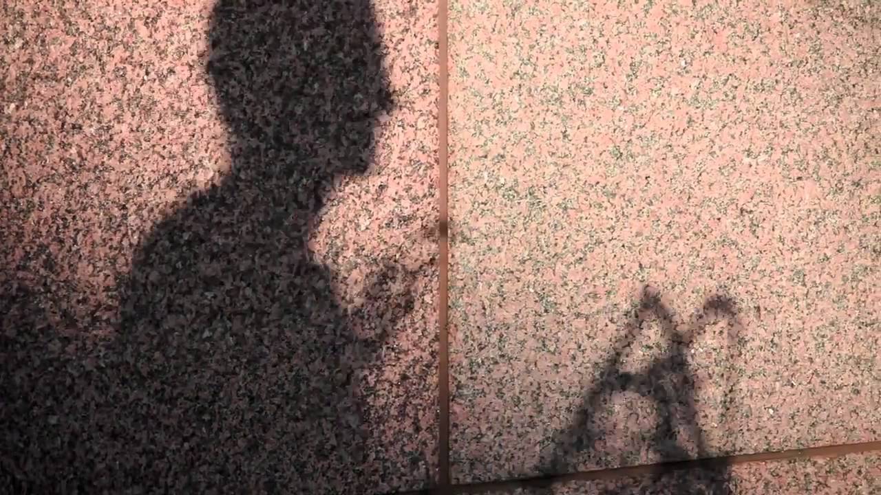 Uusi Fantasia - Barefoot Not Naked feat. Eirik B&oslash;e