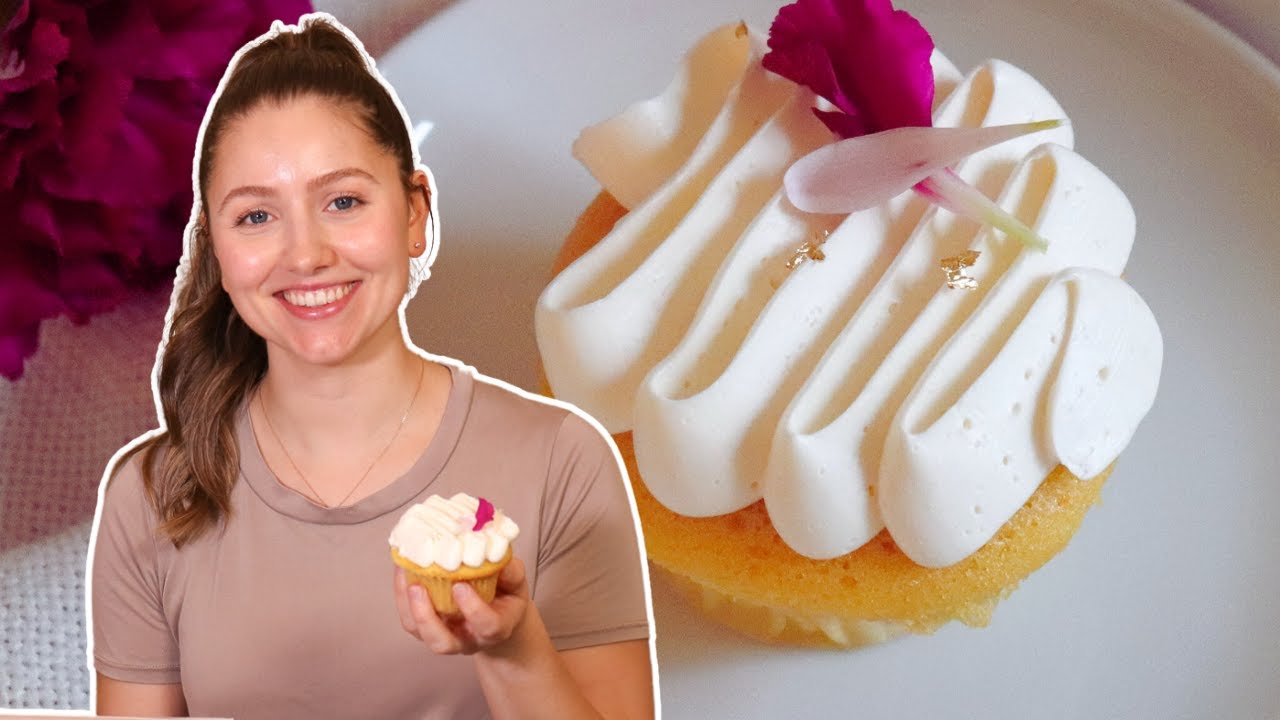 How to Decorate Cupcakes for Beginners (Ribbon Piping Design using Wilton 125)