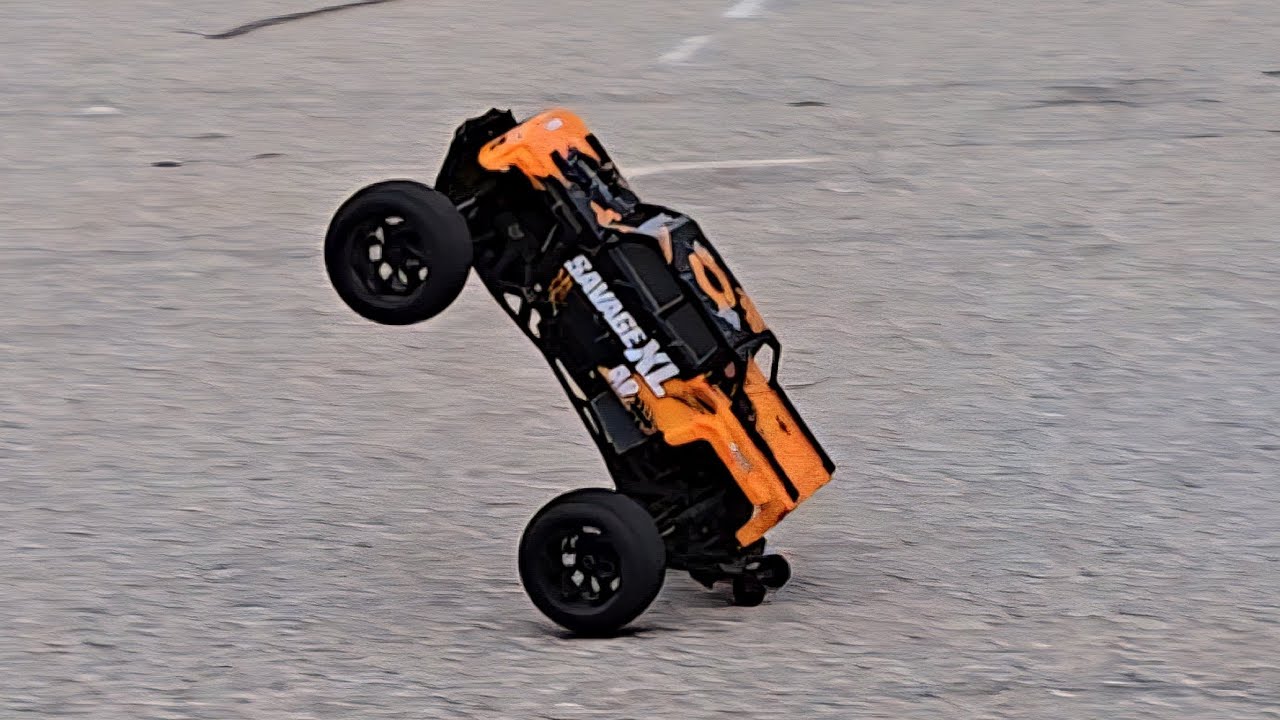 ​Insane Wheelies & 3-Speed Shifts! HPI Savage XL with LRP .32 Engine! 🤯
