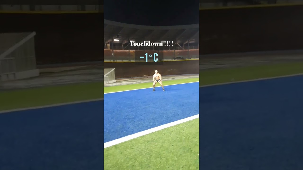 Un Crossfitter (quasi) nudo fà Touchdown al Vigorelli di Milano