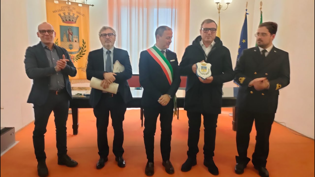 Mazara, il com Castano e II ufficiale Fiorentino del mp Boccia Vm raccontano drammatica esperienza