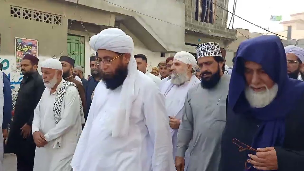 مفتی نورمحمدنعیمی کی نمازجنازہ مفتی اعظم سندھ علامہ مفتی محمد جان نعیمی کی امامت میں ادا کردی گئی