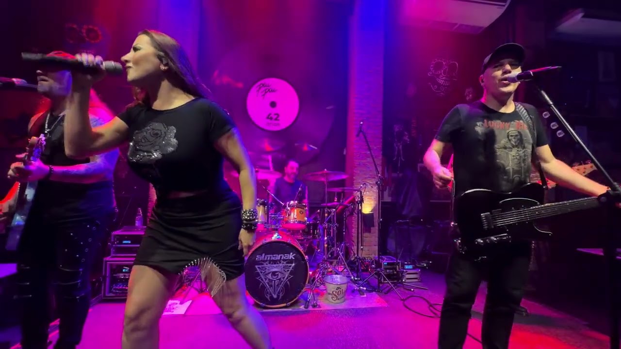 Banda Almanak - Café Piu Piu - 7 - You Shook Me All Night Long - 4K - 07 Fevereiro 2026