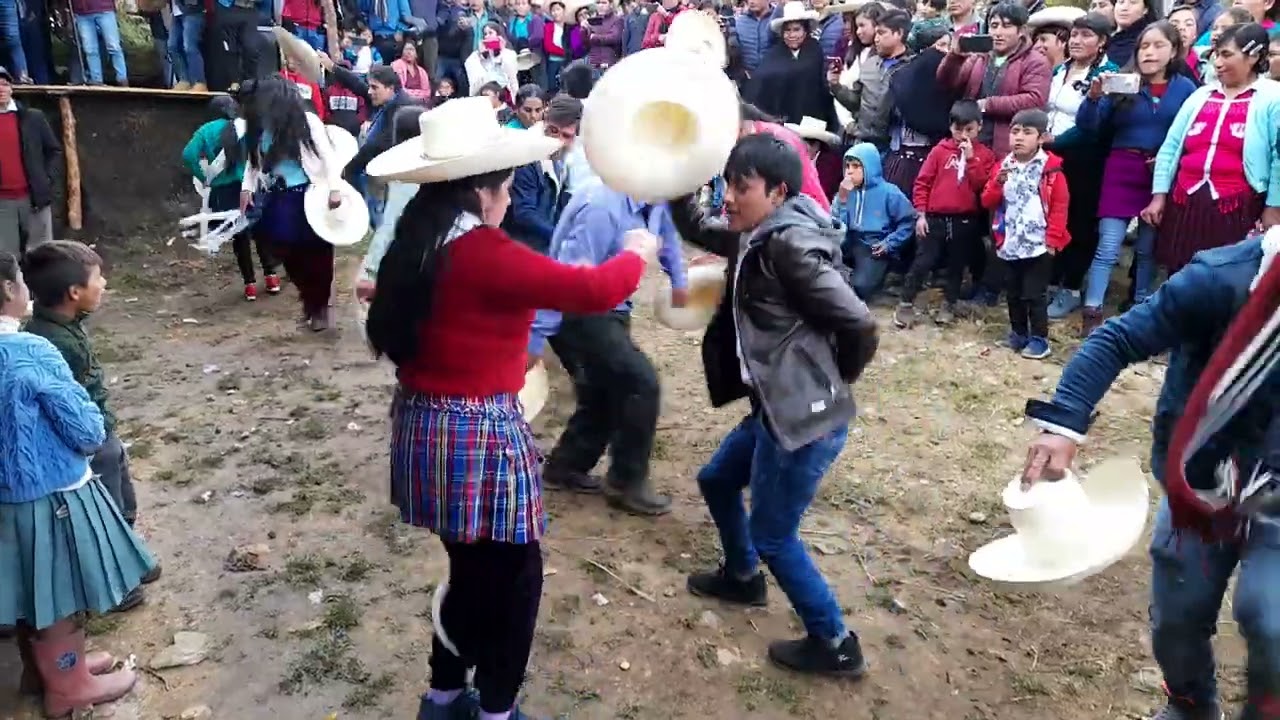 concurso de baile en coñicorgue huasmin