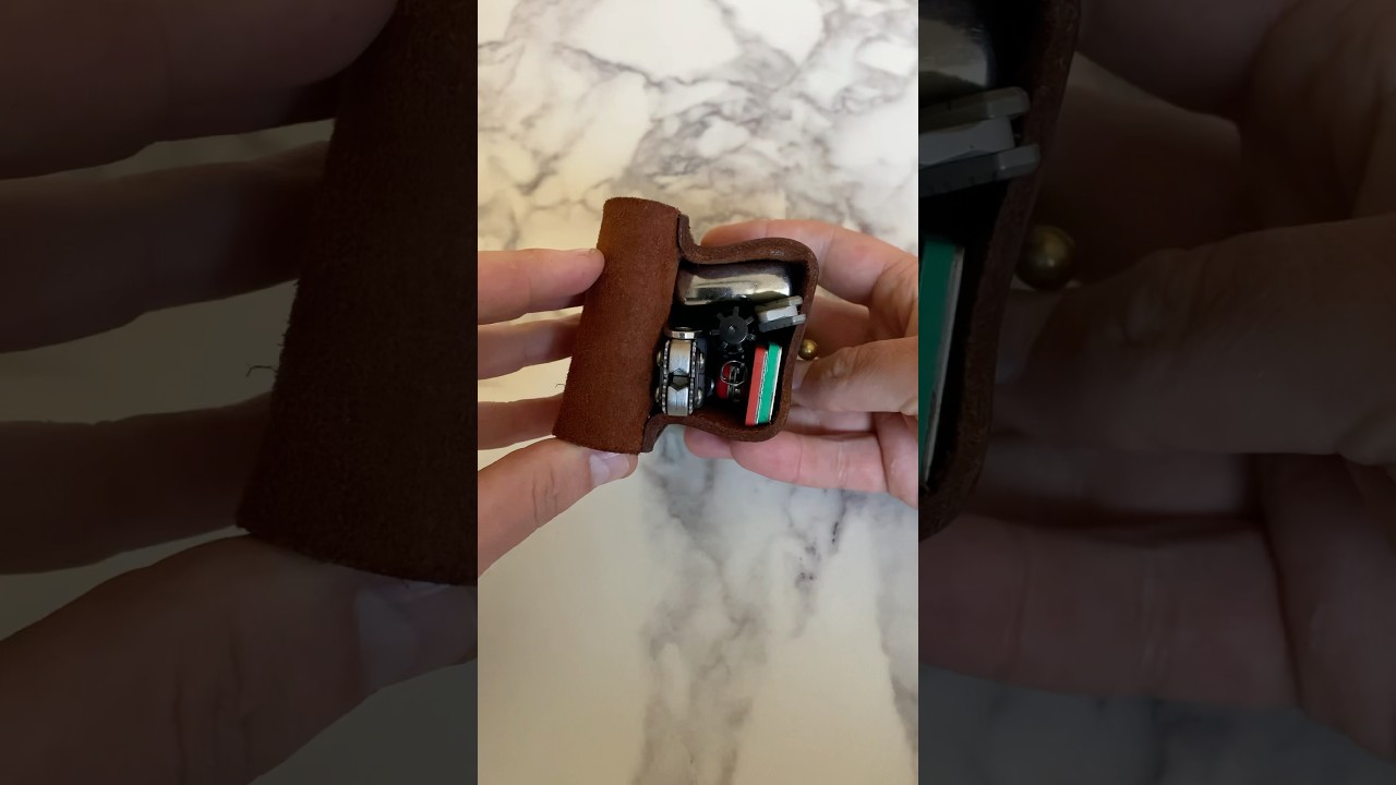 Leather belt pouch and tool kit organizer with tools from Victorinox and the SOG PowerPint 🧰 #edc