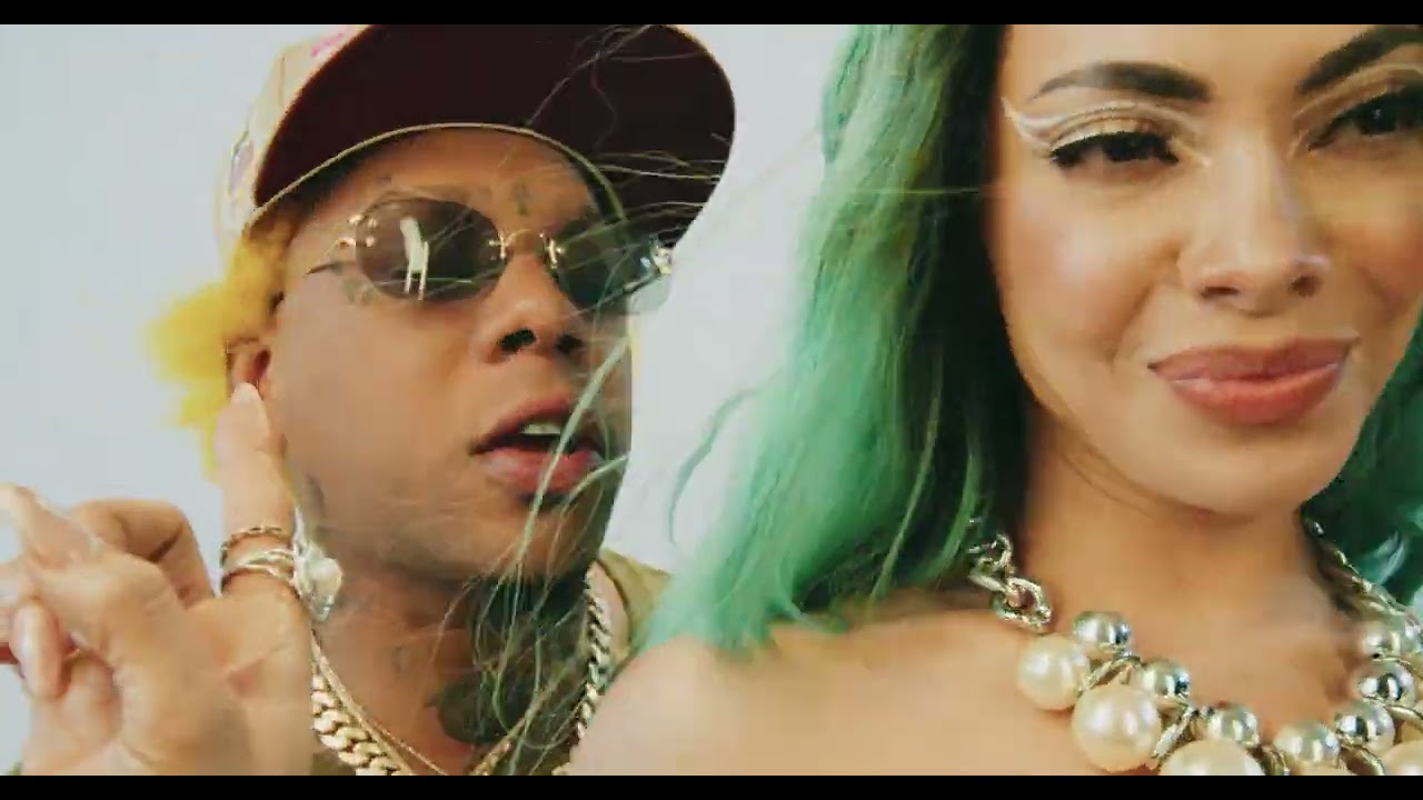 @lamaterialofficial  ❌  Yomel El Meloso  - Desacatate 💦 (Video Oficial)