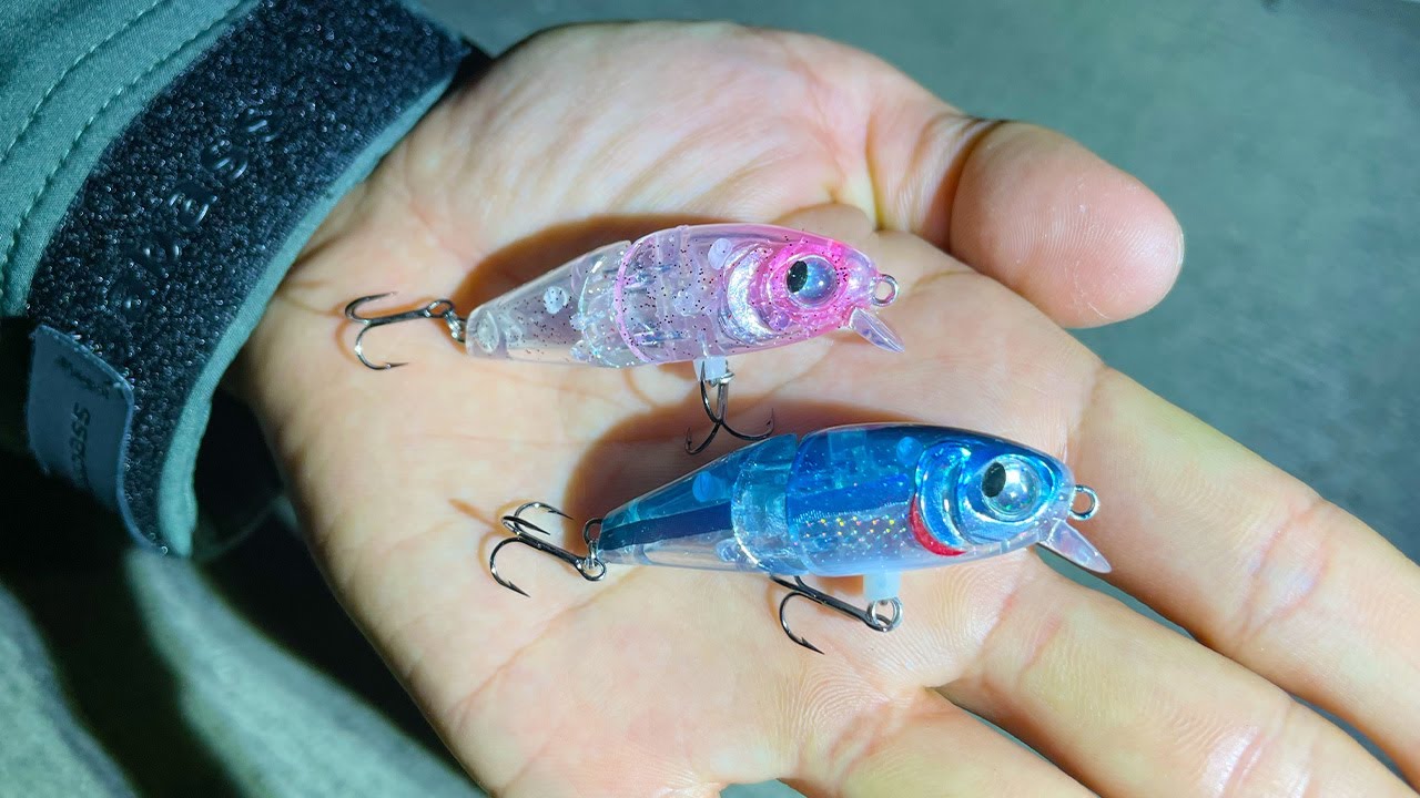 水に入れたらすぐわかる。このルアーの面妖な動き