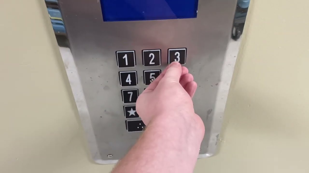 AWESOME ThyssenKrupp D.S.C. traction service elevators @ Intercontinental Downtown Miami, FL