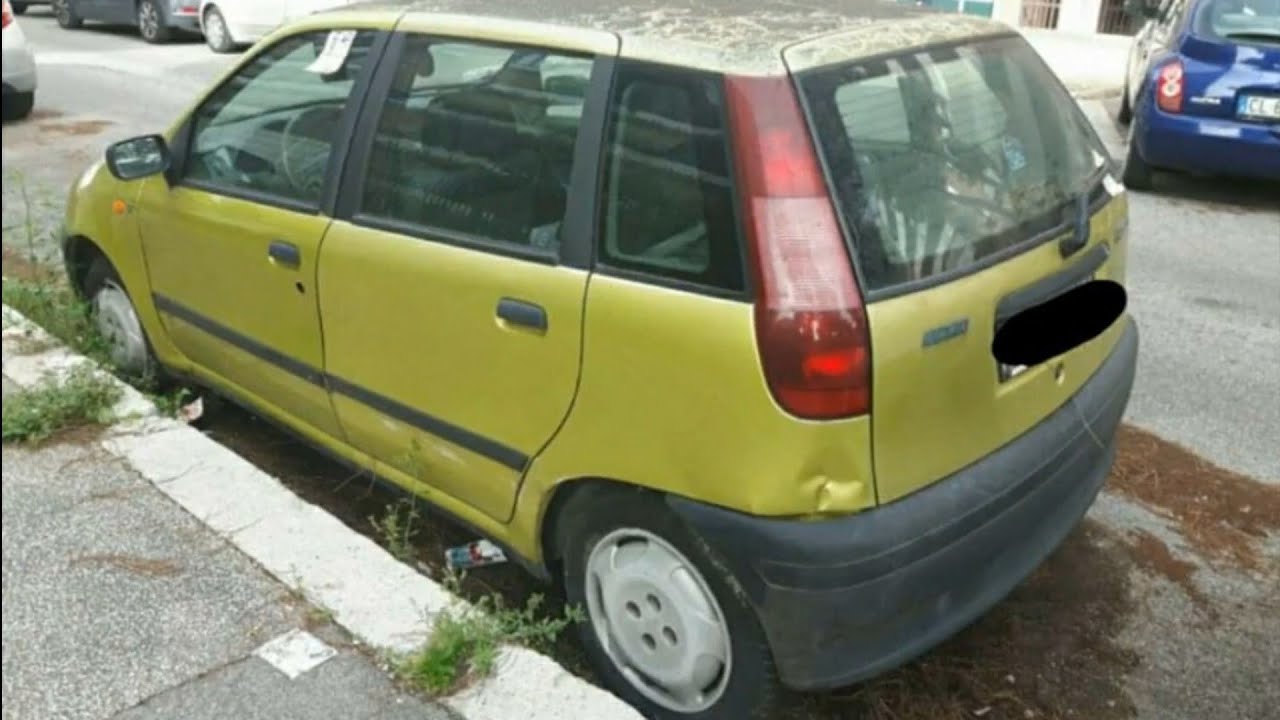Fiat Punto abbandonate in Italia 🚗🇮🇹