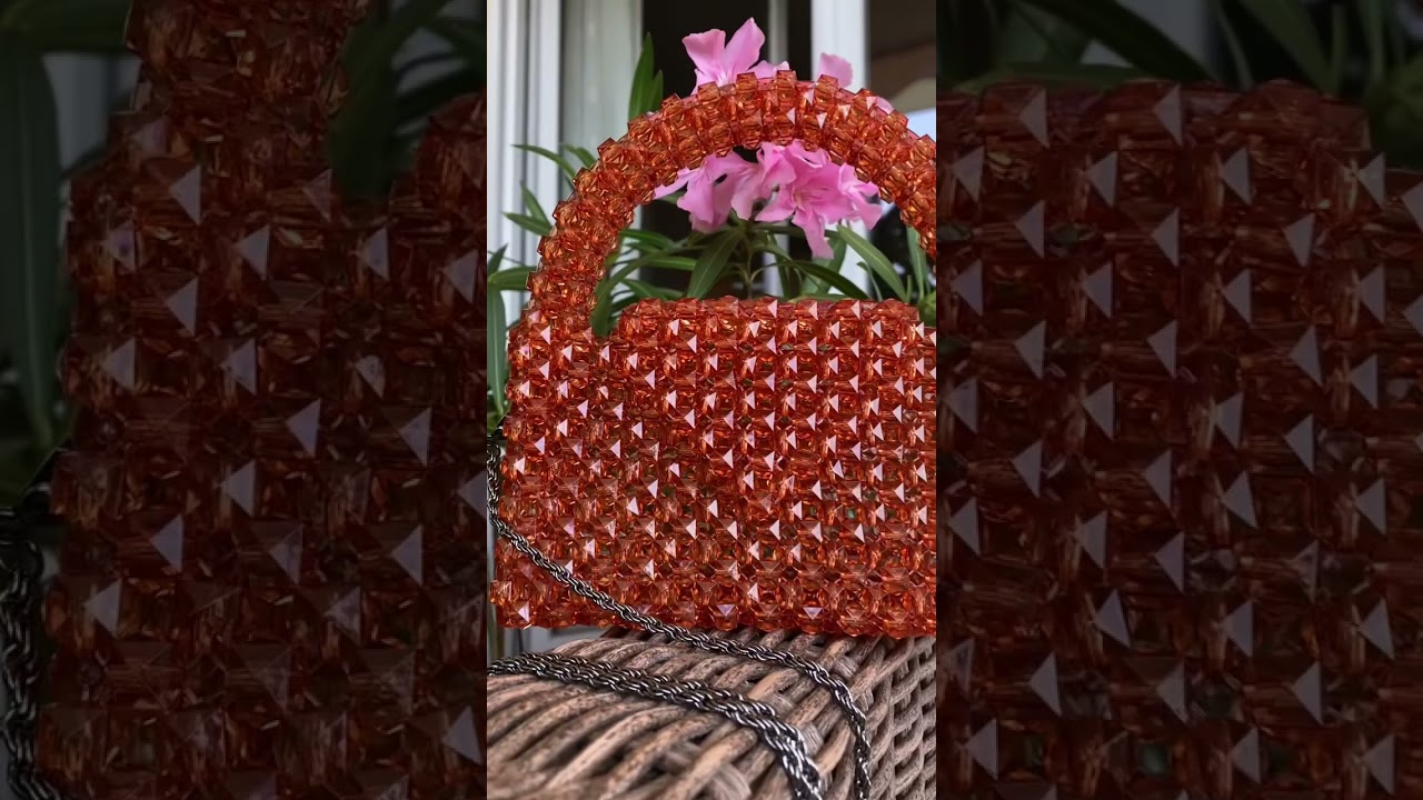 Sac &agrave; main en perles carr&eacute;es | Fait-main