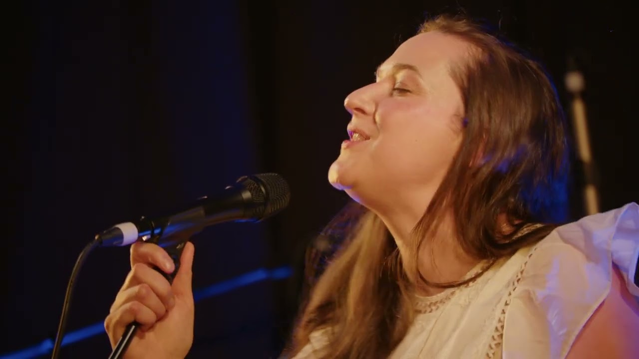 Late November (Sandy Denny) - Josienne Clarke at The Live Room, Saltaire