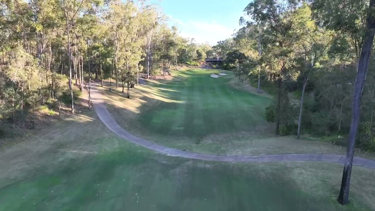 Brookwater Golf Course - Hole 8 Flyover