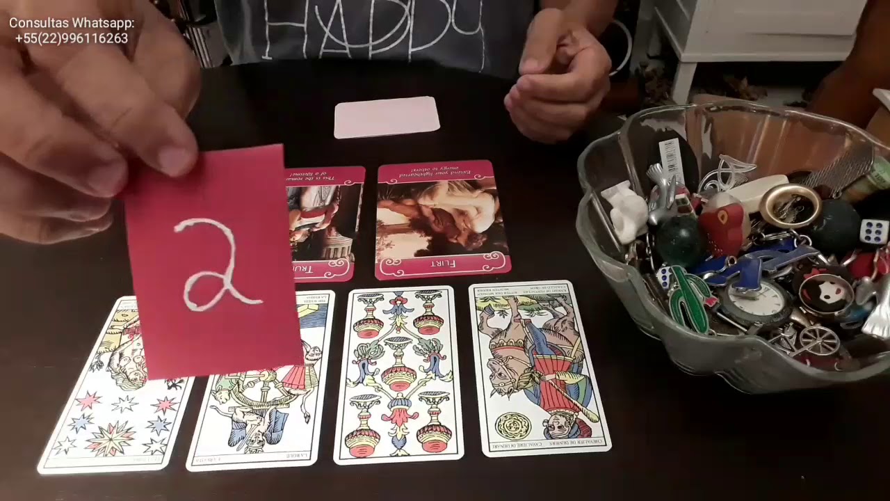 Tarot Interativo:  Mensagens urgentes de seu amor.  AMULETOS e Mensagens Diretas.