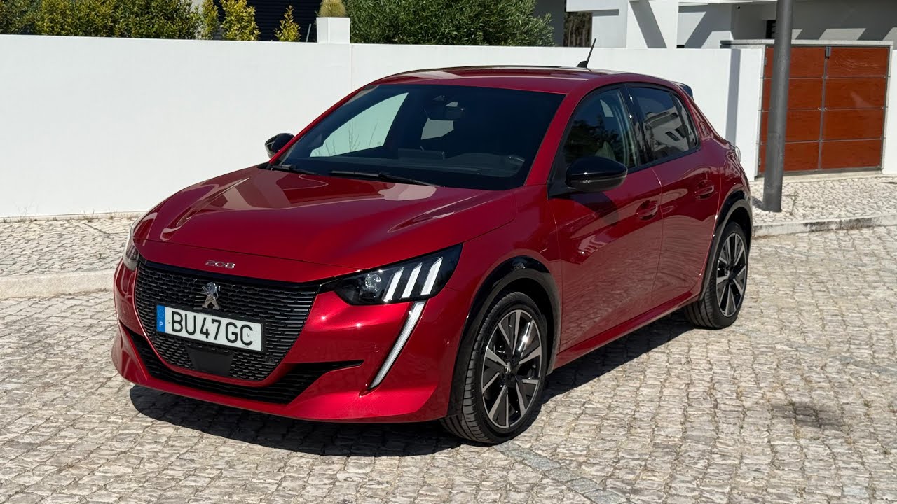 Peugeot 208 1.2 PureTech GT EAT8 (101cv)