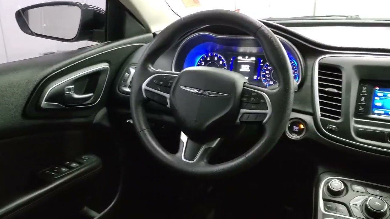 2015 Chrysler 200 4dr Sdn Limited FWD Willard  Attica  Plymouth  New Pittsburgh  New Washington