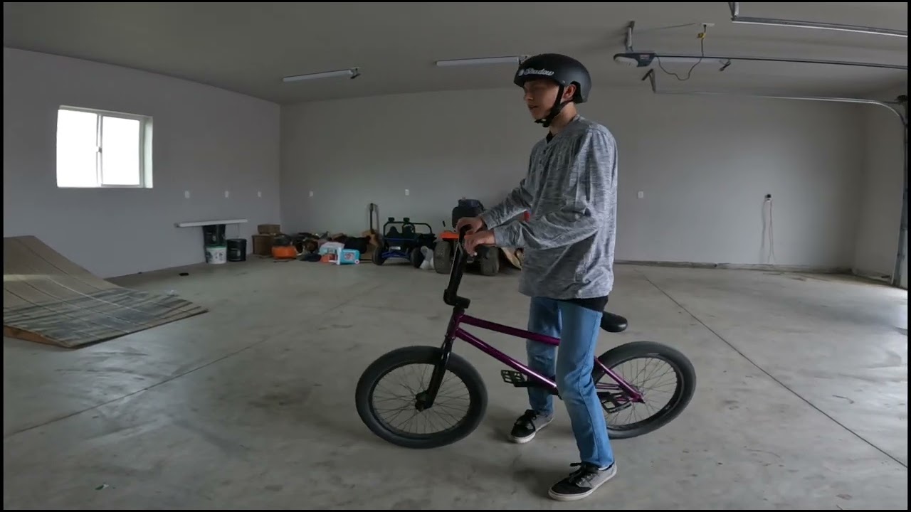 How to fakie bmx (in depth) (freecoaster)