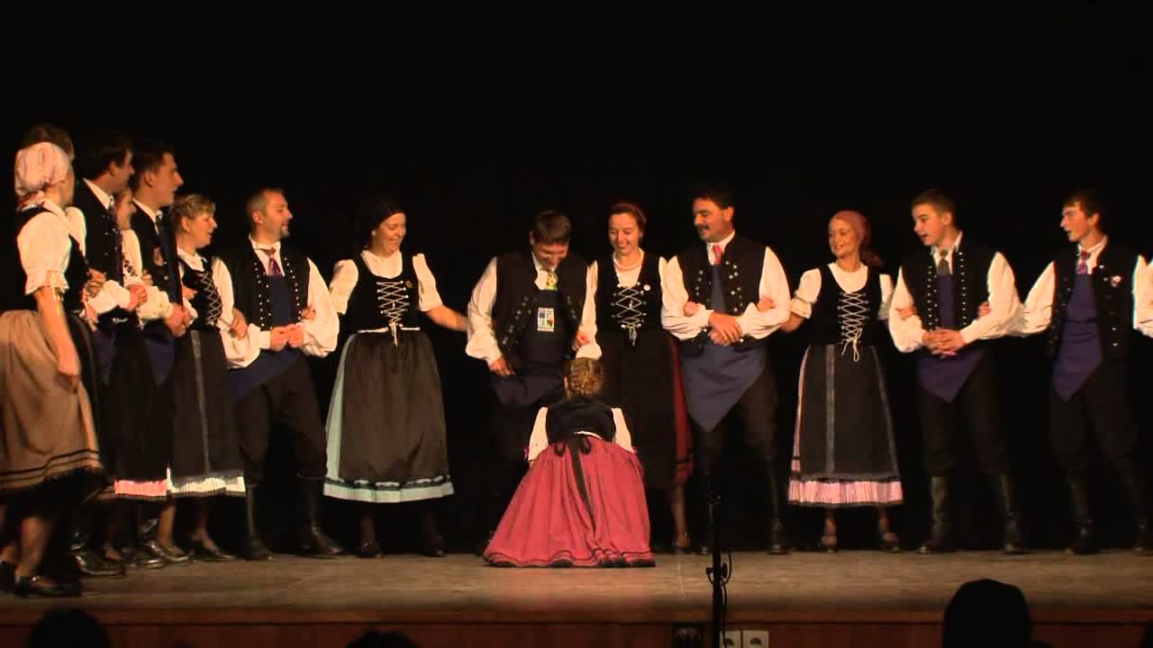 Ágfalvi táncok - Testvériség Német Nemzetiségi Néptáncegyüttes - 2012.11.17.