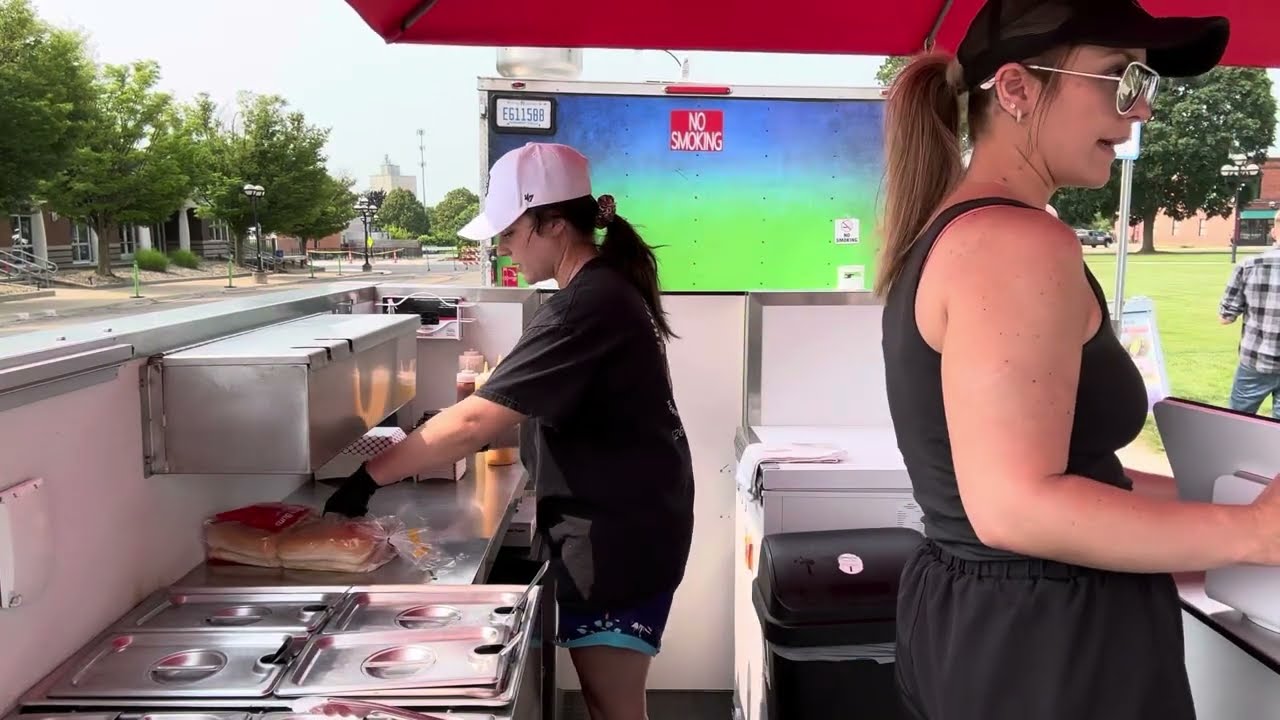 She did WHAT?!? #foodtruck #streetfood #foodie