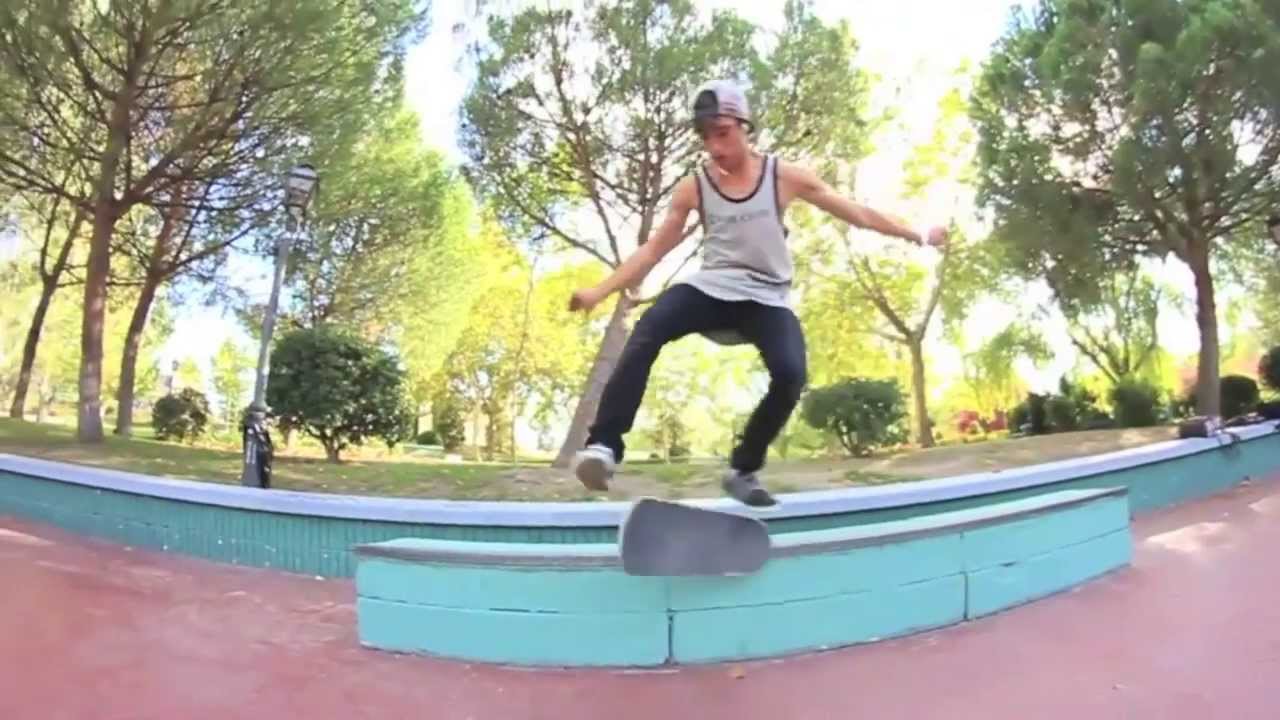 Danny León [(Full Part) MADNESS 2.0 Skate Movie]